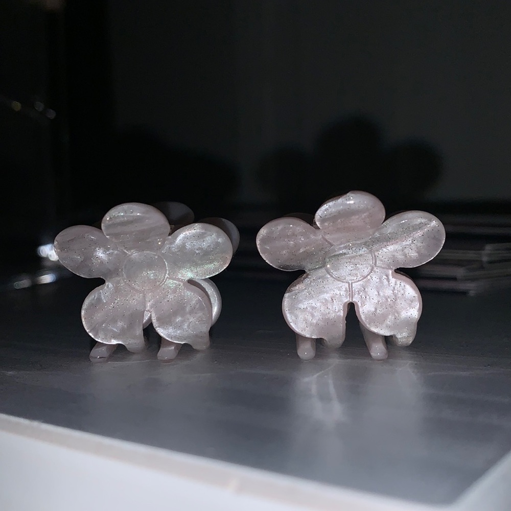 Emi Jay Baby Daisy Clip Set in Petal Pink